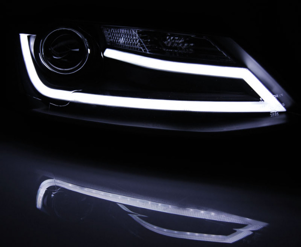 LED Tagfahrlicht Design Scheinwerfer für VW Jetta 6 11-18 chrom LTI